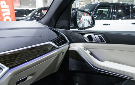 BMW X5, 2019 год, 6 200 000 рублей, 31 фотография