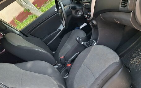 Hyundai Solaris II рестайлинг, 2011 год, 510 000 рублей, 9 фотография