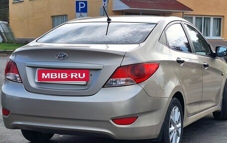 Hyundai Solaris II рестайлинг, 2011 год, 510 000 рублей, 4 фотография