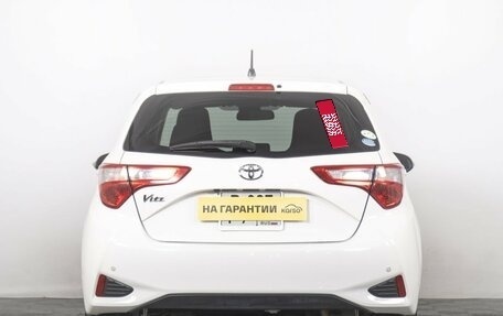 Toyota Vitz, 2017 год, 1 059 000 рублей, 5 фотография