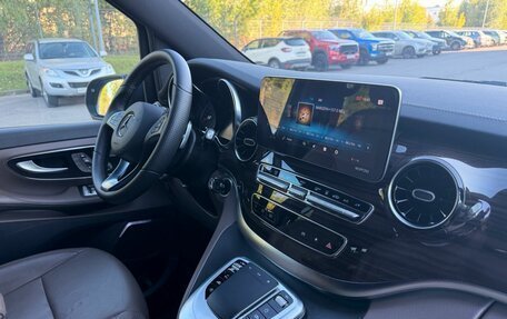 Mercedes-Benz V-Класс, 2021 год, 8 890 000 рублей, 17 фотография