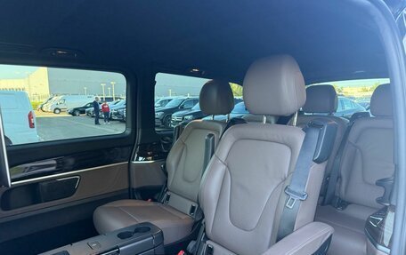 Mercedes-Benz V-Класс, 2021 год, 8 890 000 рублей, 15 фотография