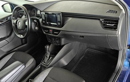 Skoda Rapid II, 2021 год, 1 597 000 рублей, 11 фотография