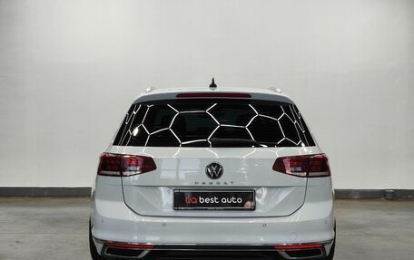 Volkswagen Passat B8 рестайлинг, 2023 год, 2 550 000 рублей, 6 фотография