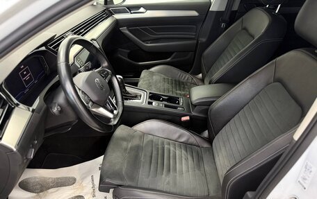 Volkswagen Passat B8 рестайлинг, 2023 год, 2 550 000 рублей, 11 фотография