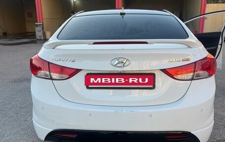 Hyundai Avante, 2012 год, 970 000 рублей, 5 фотография
