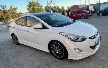 Hyundai Avante, 2012 год, 970 000 рублей, 10 фотография