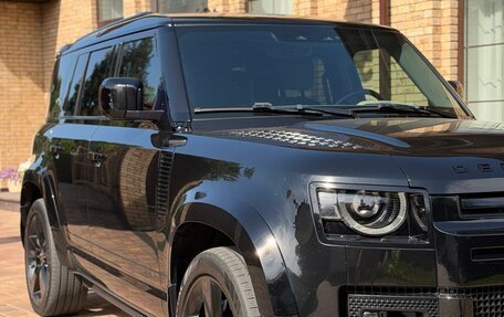 Land Rover Defender II, 2021 год, 8 700 000 рублей, 3 фотография