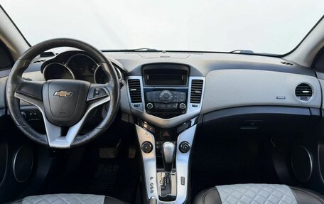 Chevrolet Cruze II, 2011 год, 649 000 рублей, 9 фотография