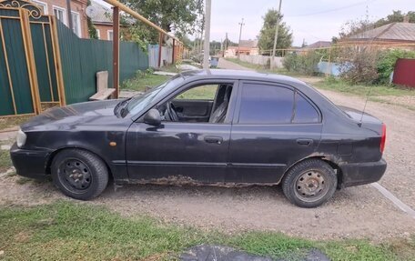 Hyundai Accent II, 2004 год, 130 000 рублей, 3 фотография