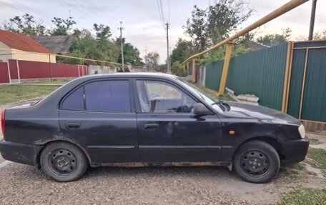 Hyundai Accent II, 2004 год, 130 000 рублей, 2 фотография