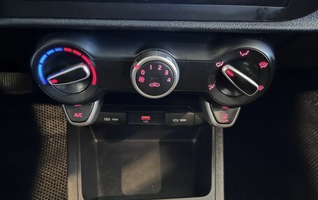 KIA Rio IV, 2021 год, 1 450 000 рублей, 15 фотография
