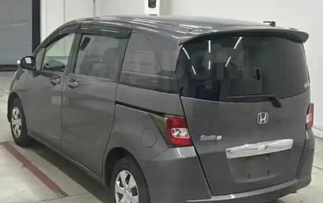Honda Freed I, 2013 год, 1 180 000 рублей, 10 фотография