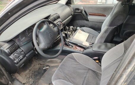 Opel Omega B, 1994 год, 35 000 рублей, 9 фотография