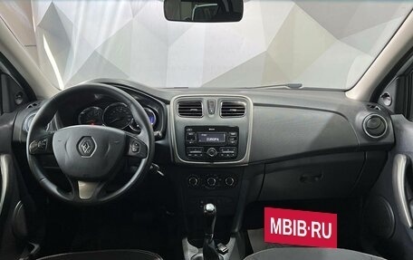 Renault Logan II, 2018 год, 930 000 рублей, 11 фотография