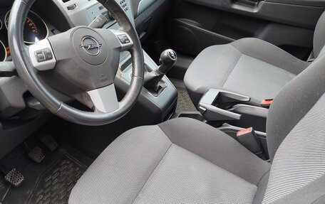 Opel Zafira B, 2012 год, 730 000 рублей, 4 фотография