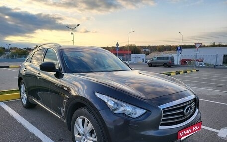 Infiniti FX II, 2012 год, 2 250 000 рублей, 3 фотография