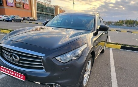 Infiniti FX II, 2012 год, 2 250 000 рублей, 2 фотография