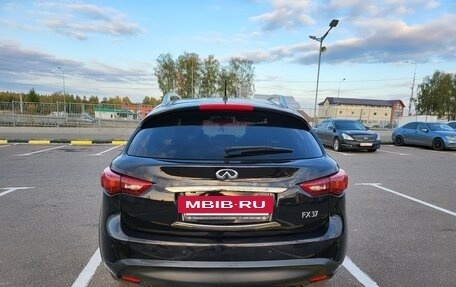 Infiniti FX II, 2012 год, 2 250 000 рублей, 10 фотография