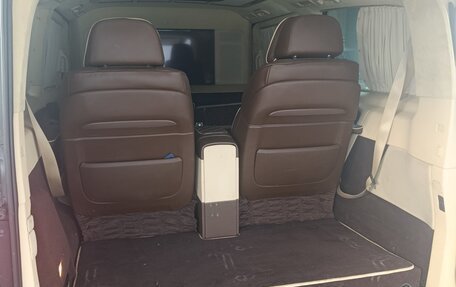 Mercedes-Benz V-Класс, 2015 год, 4 000 000 рублей, 6 фотография