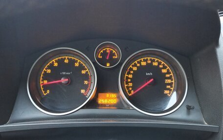 Opel Zafira B, 2011 год, 555 000 рублей, 9 фотография