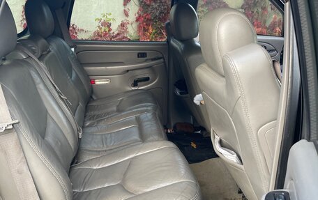 Chevrolet Tahoe II, 2003 год, 955 000 рублей, 11 фотография