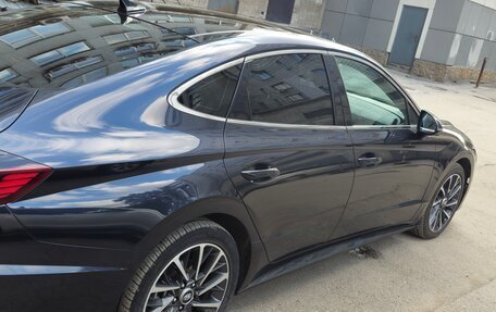 Hyundai Sonata VIII, 2021 год, 2 500 000 рублей, 2 фотография