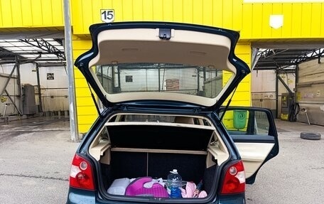 Volkswagen Polo IV рестайлинг, 2002 год, 305 000 рублей, 2 фотография