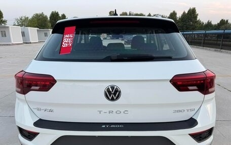 Volkswagen T-Roc I, 2022 год, 1 450 000 рублей, 6 фотография