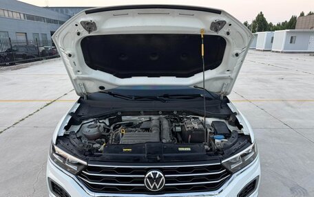 Volkswagen T-Roc I, 2022 год, 1 450 000 рублей, 8 фотография