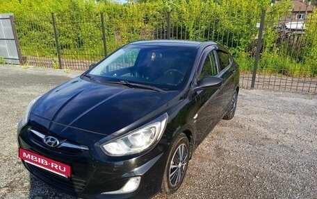 Hyundai Solaris II рестайлинг, 2012 год, 770 000 рублей, 2 фотография