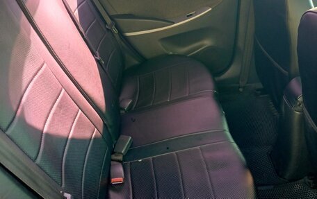 Hyundai Solaris II рестайлинг, 2012 год, 770 000 рублей, 21 фотография