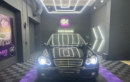 Mercedes-Benz C-Класс, 2004 год, 490 000 рублей, 1 фотография