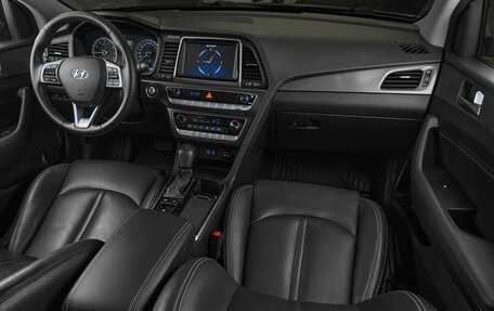 Hyundai Sonata VII, 2019 год, 1 549 000 рублей, 9 фотография