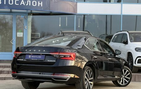 Skoda Superb III рестайлинг, 2025 год, 4 790 000 рублей, 3 фотография