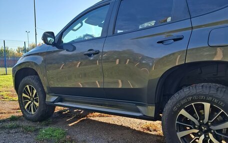 Mitsubishi Pajero Sport III рестайлинг, 2018 год, 2 900 000 рублей, 15 фотография
