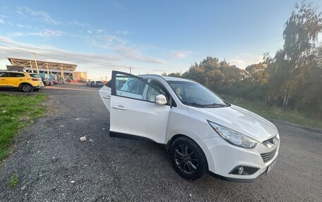 Hyundai ix35 I рестайлинг, 2011 год, 830 000 рублей, 5 фотография