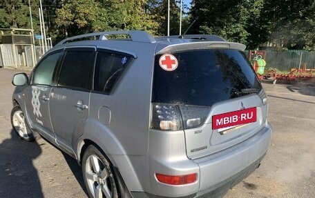 Mitsubishi Outlander III рестайлинг 3, 2008 год, 1 299 000 рублей, 3 фотография