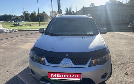 Mitsubishi Outlander III рестайлинг 3, 2008 год, 1 299 000 рублей, 5 фотография