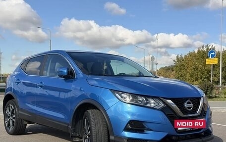 Nissan Qashqai, 2021 год, 1 900 000 рублей, 2 фотография