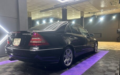 Mercedes-Benz C-Класс, 2004 год, 490 000 рублей, 6 фотография