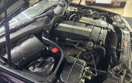 Mercedes-Benz C-Класс, 2004 год, 490 000 рублей, 10 фотография