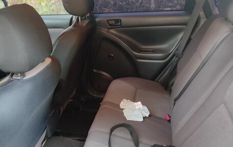 Pontiac Vibe II, 2002 год, 400 000 рублей, 14 фотография