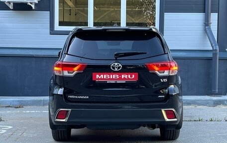 Toyota Highlander III, 2017 год, 3 449 000 рублей, 6 фотография