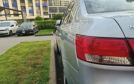 Hyundai Sonata VI, 2007 год, 877 000 рублей, 6 фотография