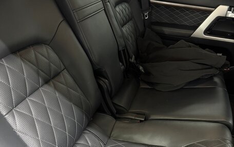 Toyota Land Cruiser 200, 2018 год, 7 500 000 рублей, 9 фотография