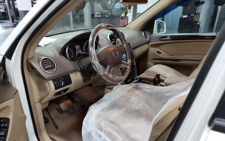 Mercedes-Benz M-Класс, 2011 год, 2 000 000 рублей, 6 фотография