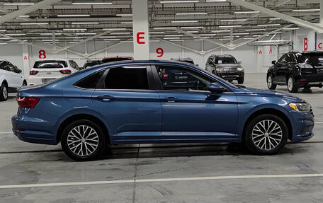 Volkswagen Jetta VII, 2021 год, 1 795 000 рублей, 4 фотография