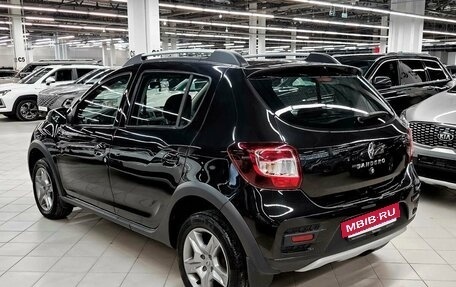 Renault Sandero II рестайлинг, 2021 год, 1 379 000 рублей, 4 фотография