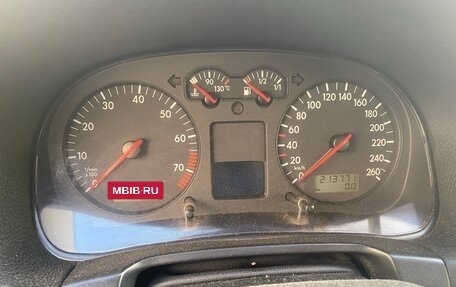 Volkswagen Golf IV, 2003 год, 250 000 рублей, 8 фотография